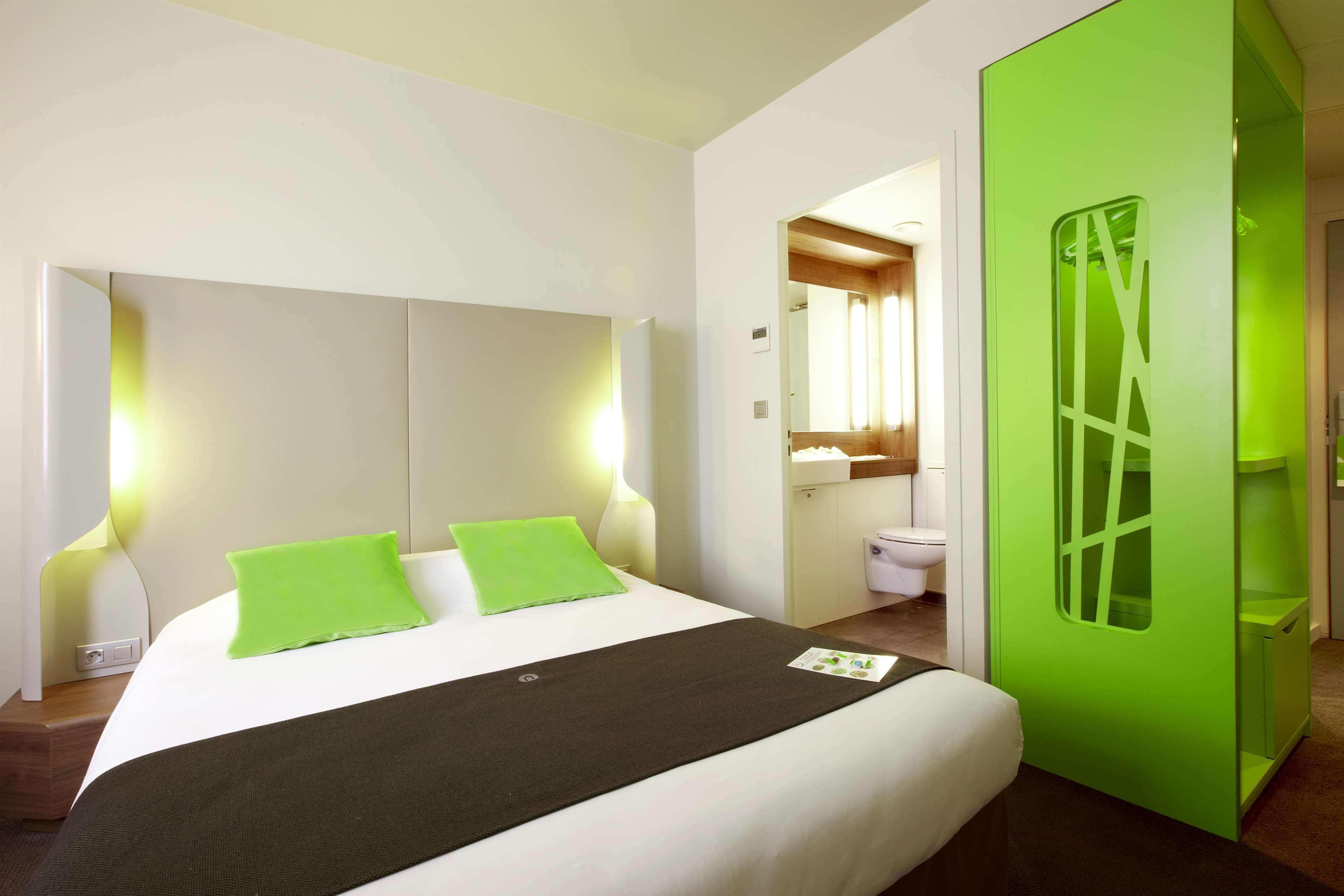 Campanile Carcassonne Est - La Cite Hotel Bilik gambar