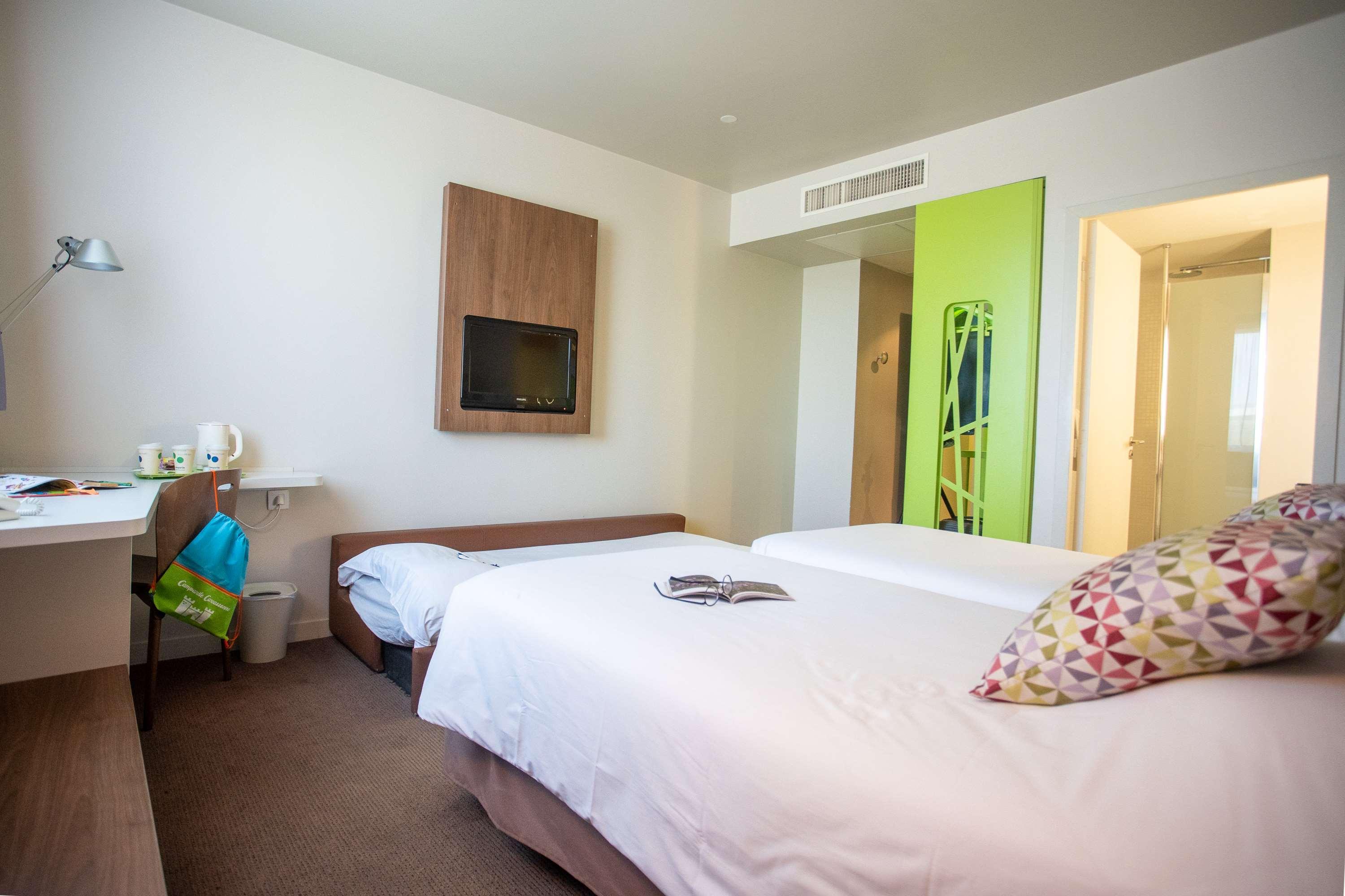 Campanile Carcassonne Est - La Cite Hotel Luaran gambar